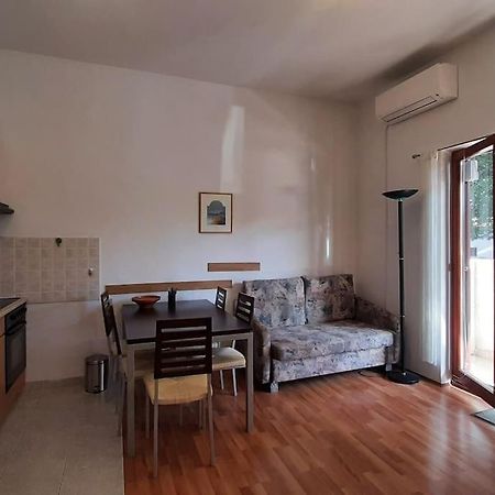 Quiet & Lovely Apartment-Ičići Eksteriør billede